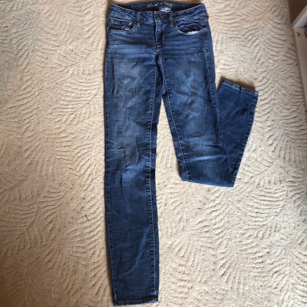Blue skinny jeans